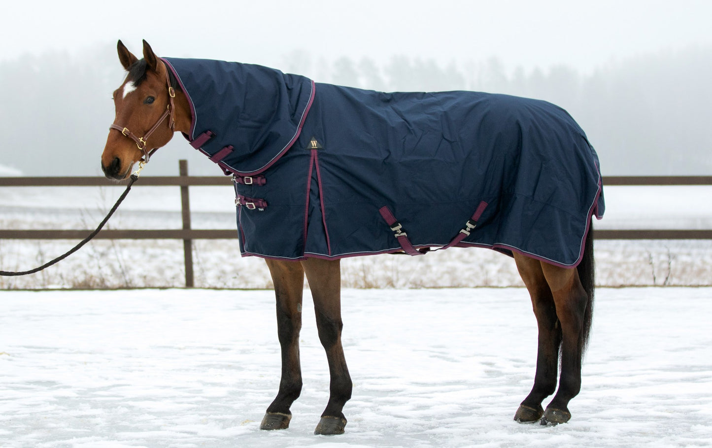 WAHLSTEN RAIN 600D + 100G TURNOUT RUG, NAVY