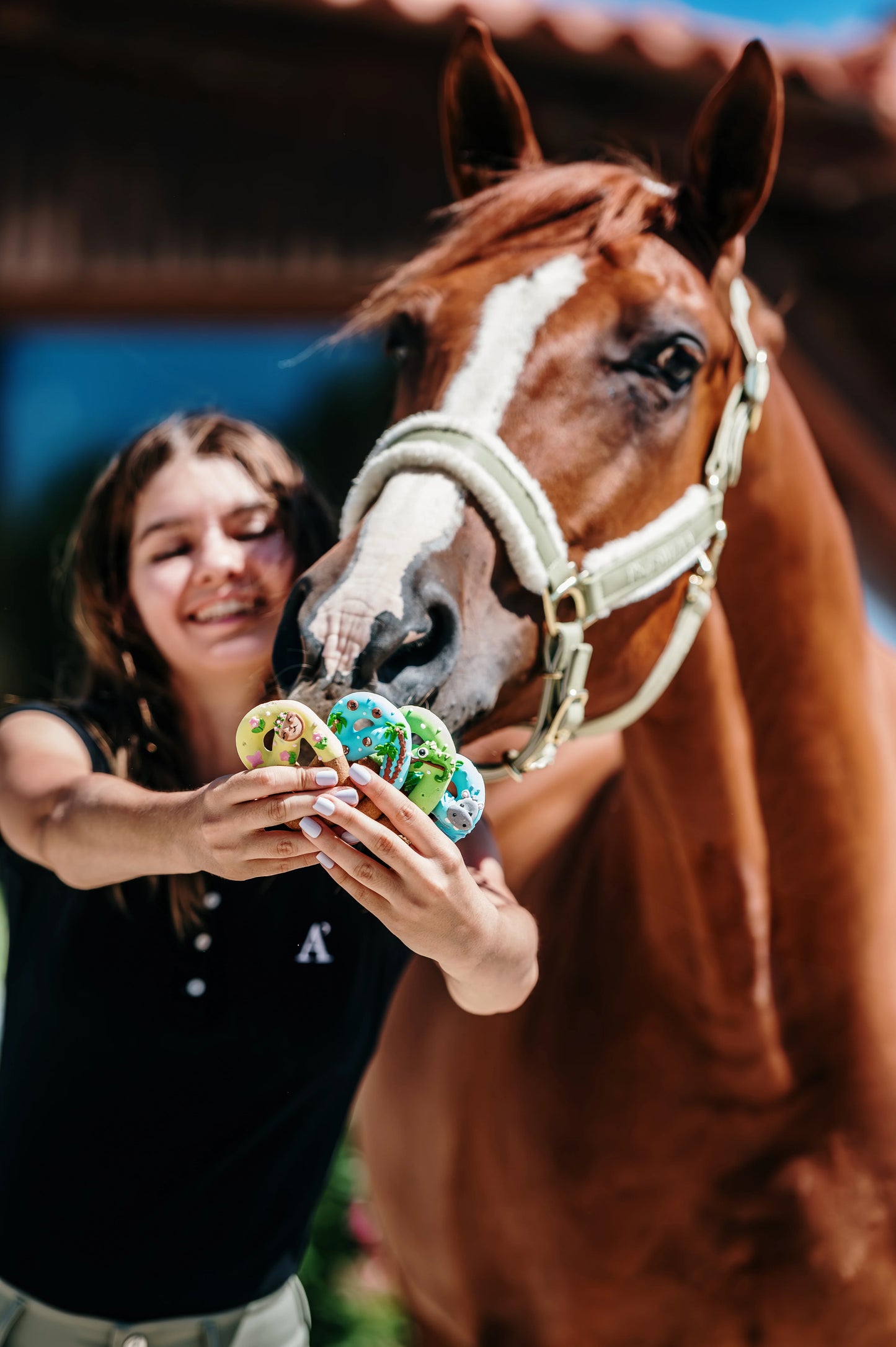 CANDY HORSE PRETZELS WITH ICING, JUNGLE COLLECTION