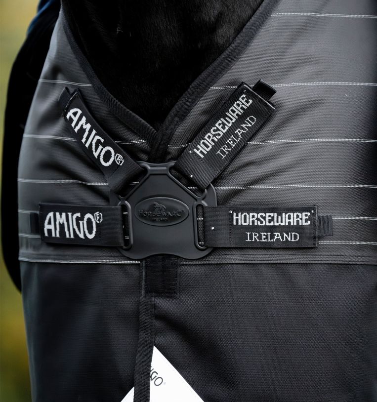Amigo 1200D FieldSafe Reflectech plus Turnout 100g, 155cm (6'9")