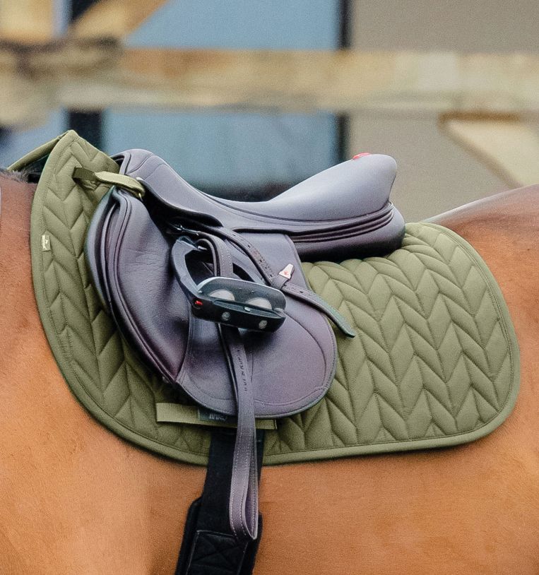 Amigo Jumping Saddle Pad