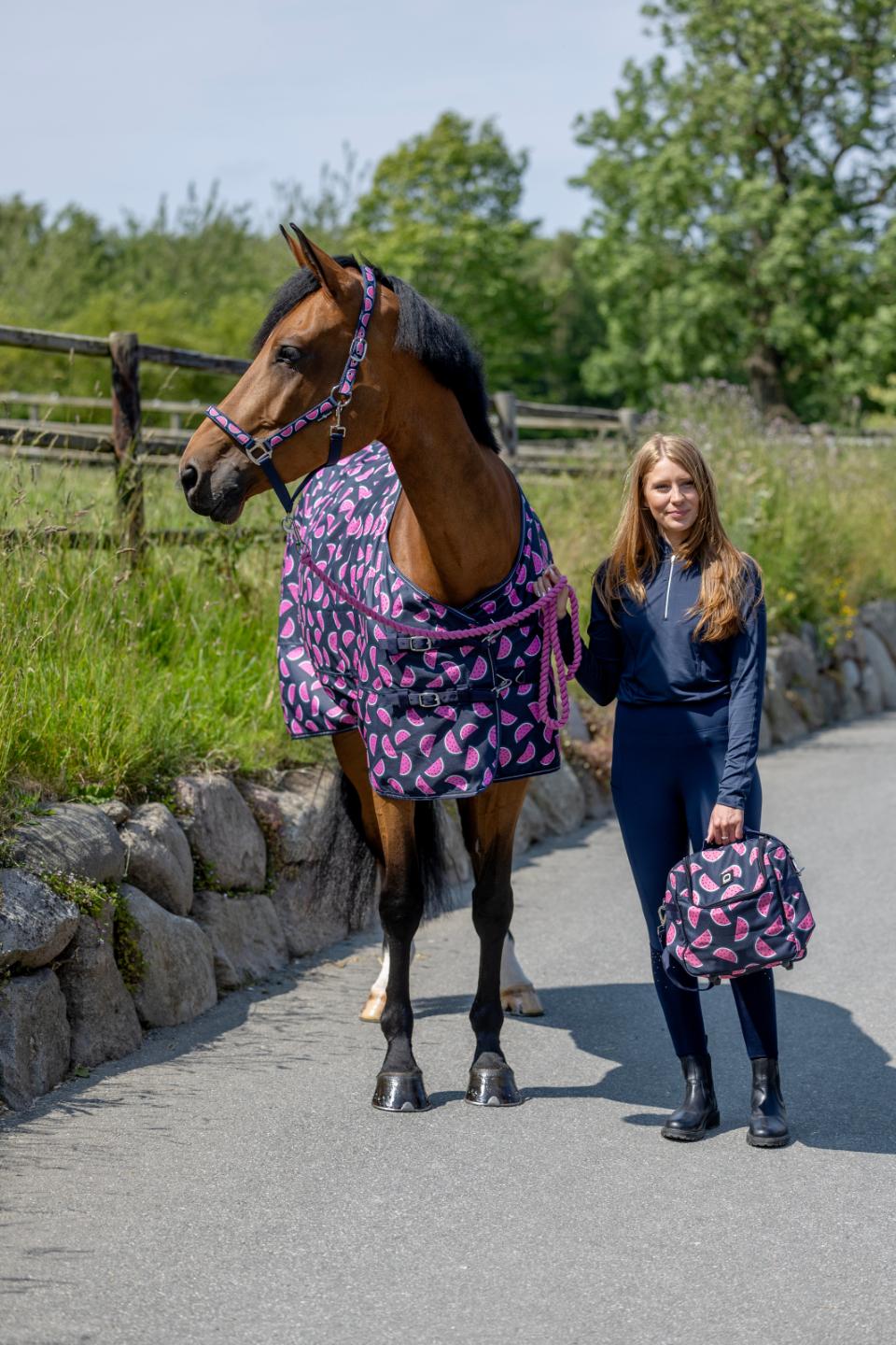 Horse Guard Melon turnout rug, standard neck, 0g, Navy, 155
