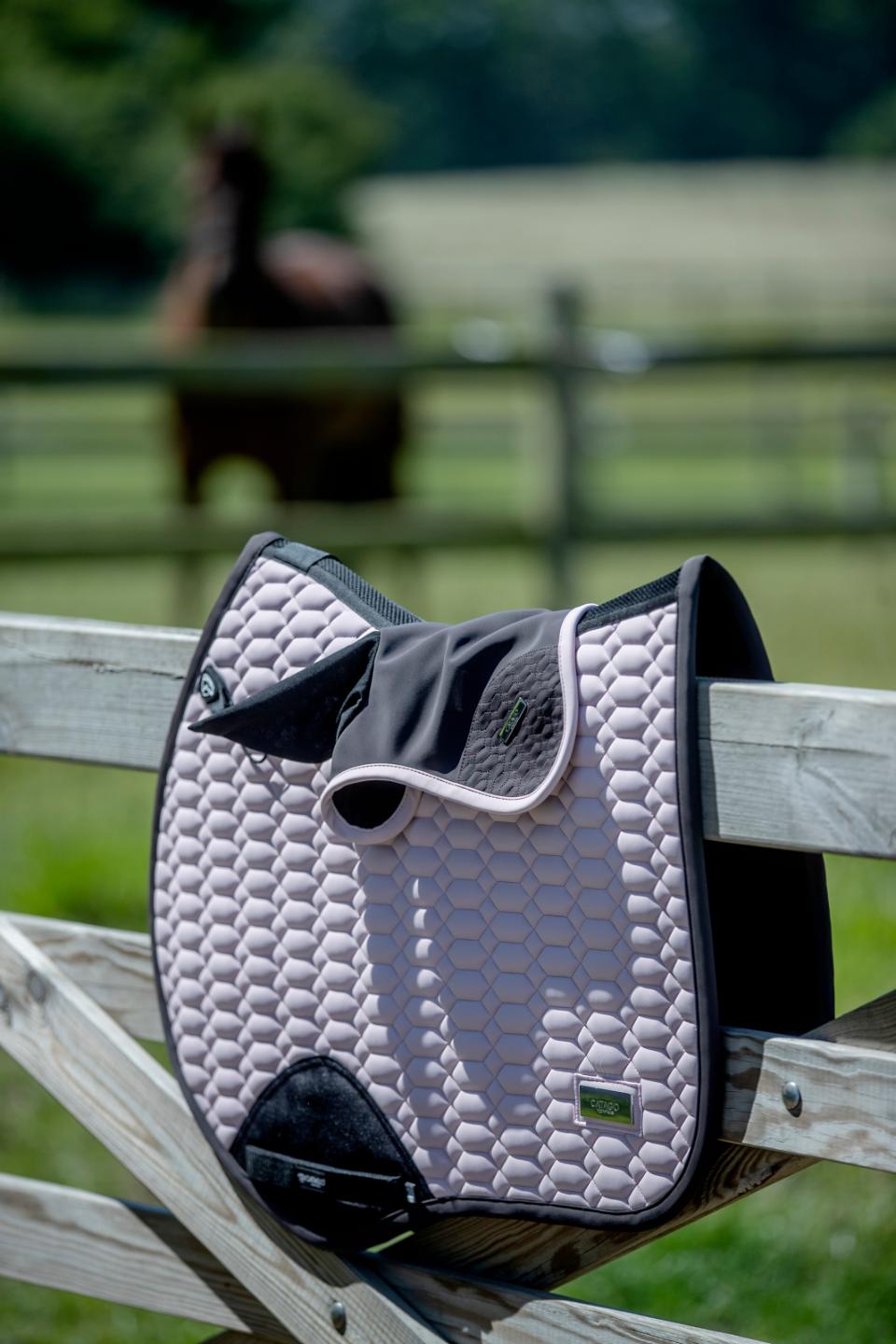 CATAGO FIR-Tech Grand Saddle pad