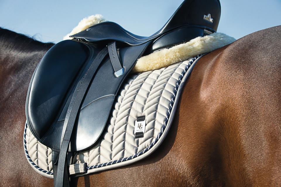 Horse Guard MediLamb saddlepad, FULL