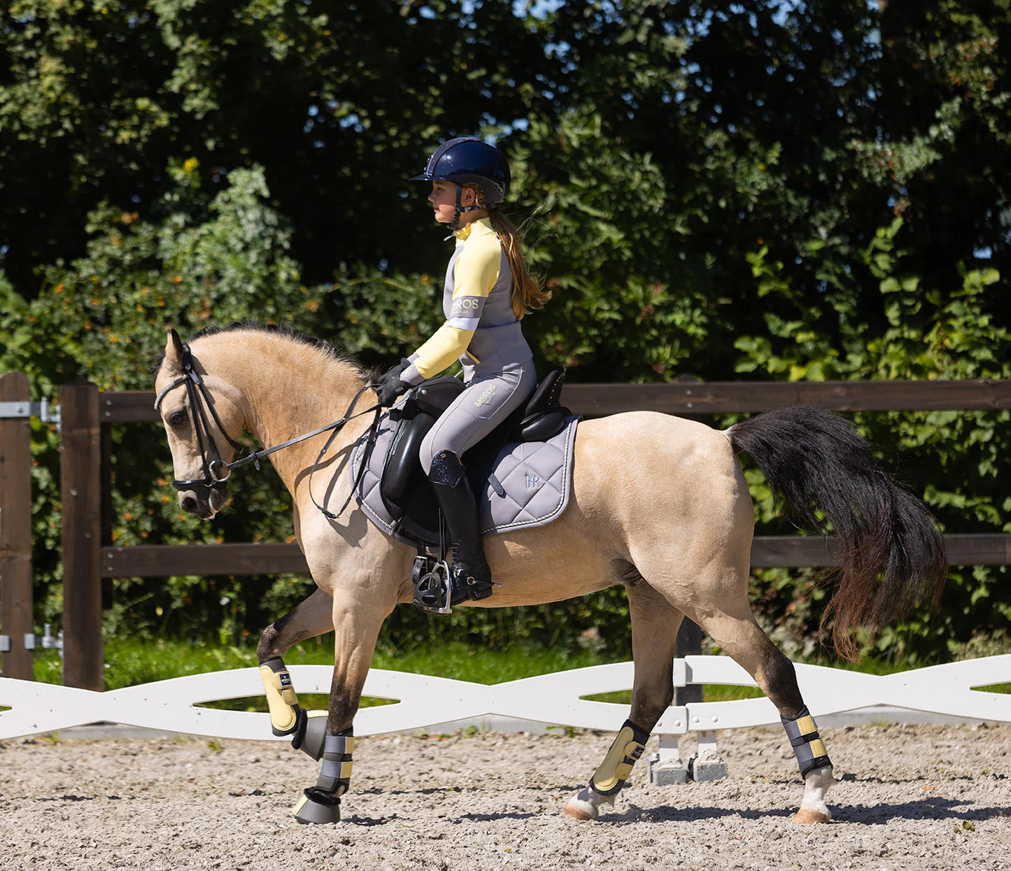 MINI ROS SOFTSHELL TRAINING JACKET ZOË - STRIPE SOFT YELLOW, 8-9 years