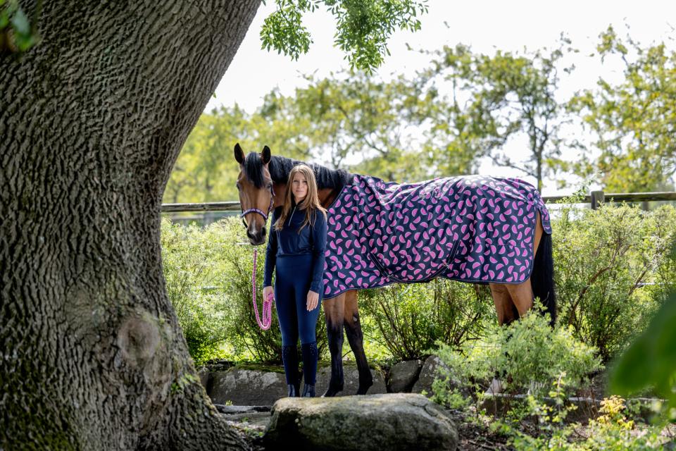 Horse Guard Melon turnout rug, standard neck, 0g, Navy, 155