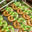 CANDY HORSE PRETZELS WITH ICING, JUNGLE COLLECTION