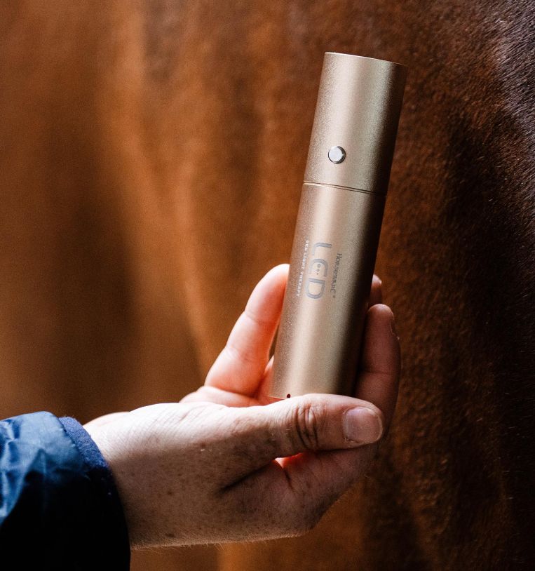 Horseware® LED Red Light Therapy Wand