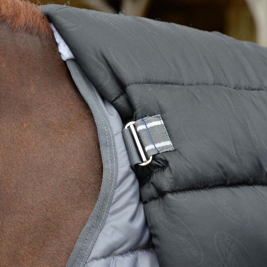 WEATHERBEETA COMFITEC LINER MEDIUM/LITE - Three Horses SIA